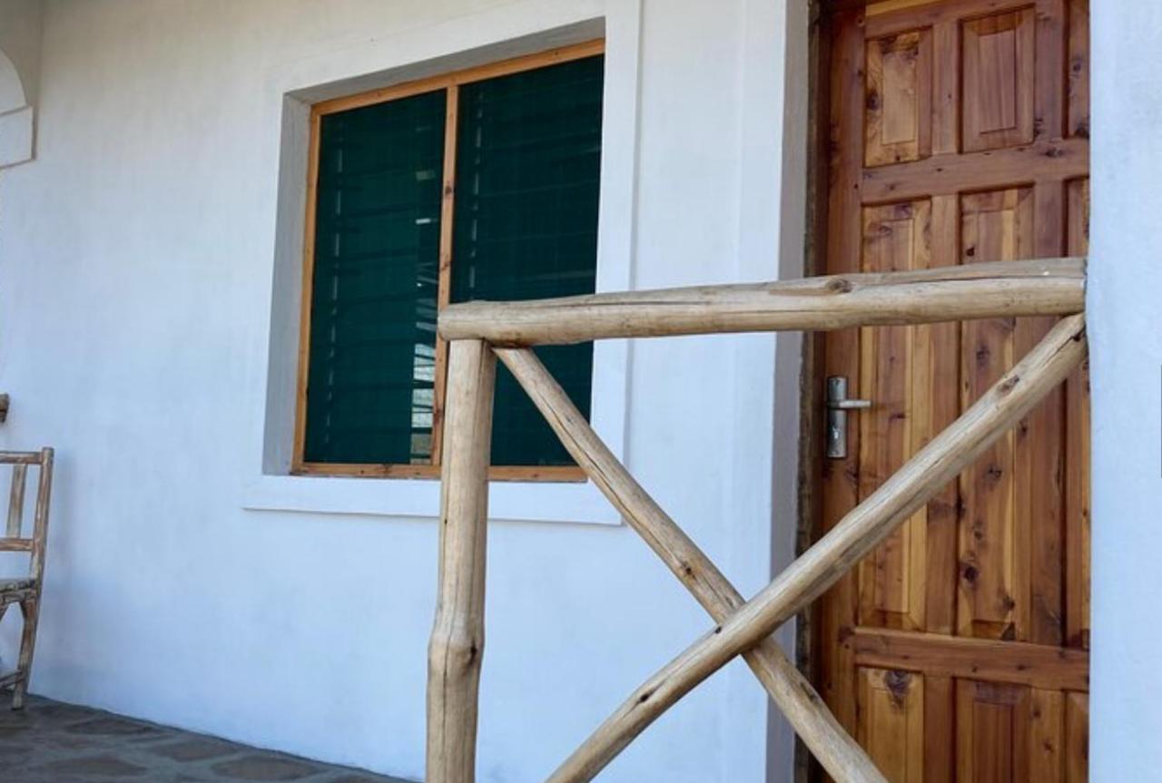 Poa Poa House B&B Watamu Exterior photo